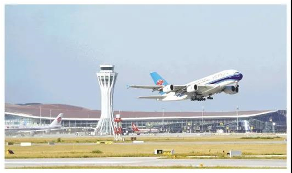 2019年9月25日，北京大兴国际机场正式通航.jpg