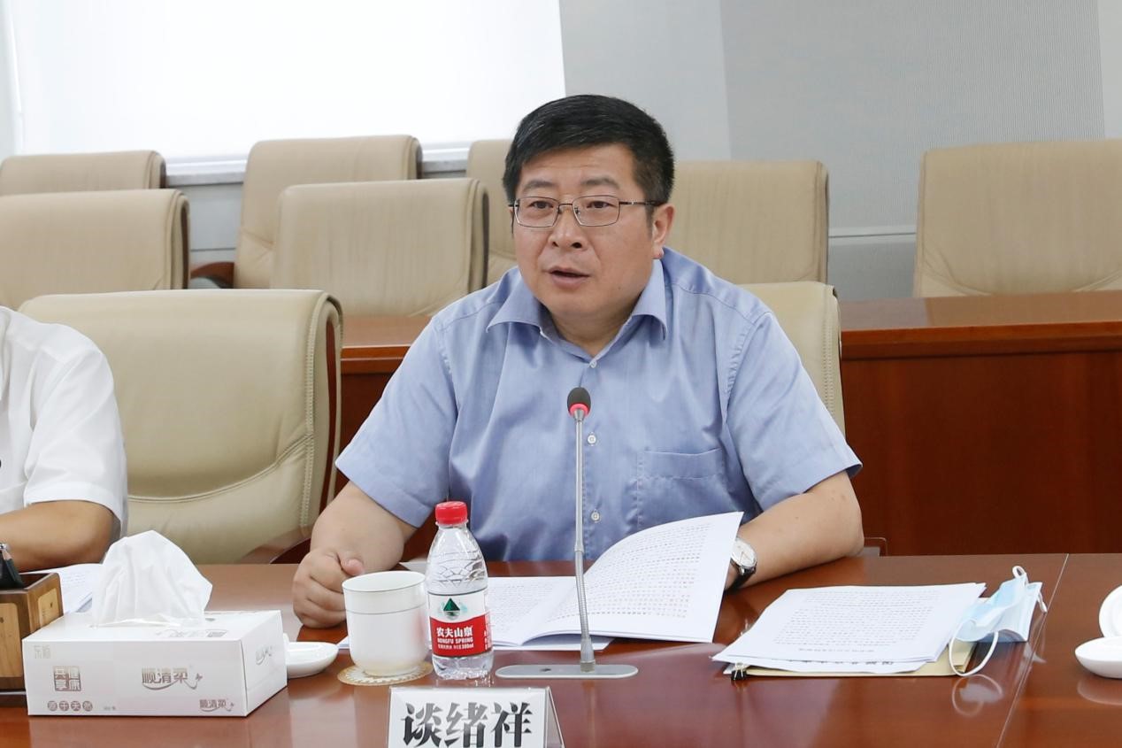 市发展改革委党组书记、主任谈绪祥同志发言.jpg