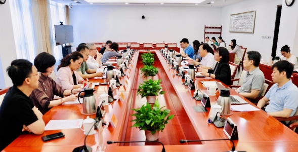 会议现场.jpeg