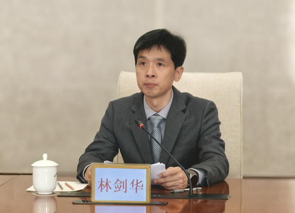 改造后的《北京市优化营商环境条例》1_副本.jpg